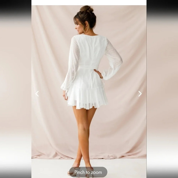 C - Selfie Leslie Shari Hill Spot Chiffon Dress in white - Picture 2 of 8